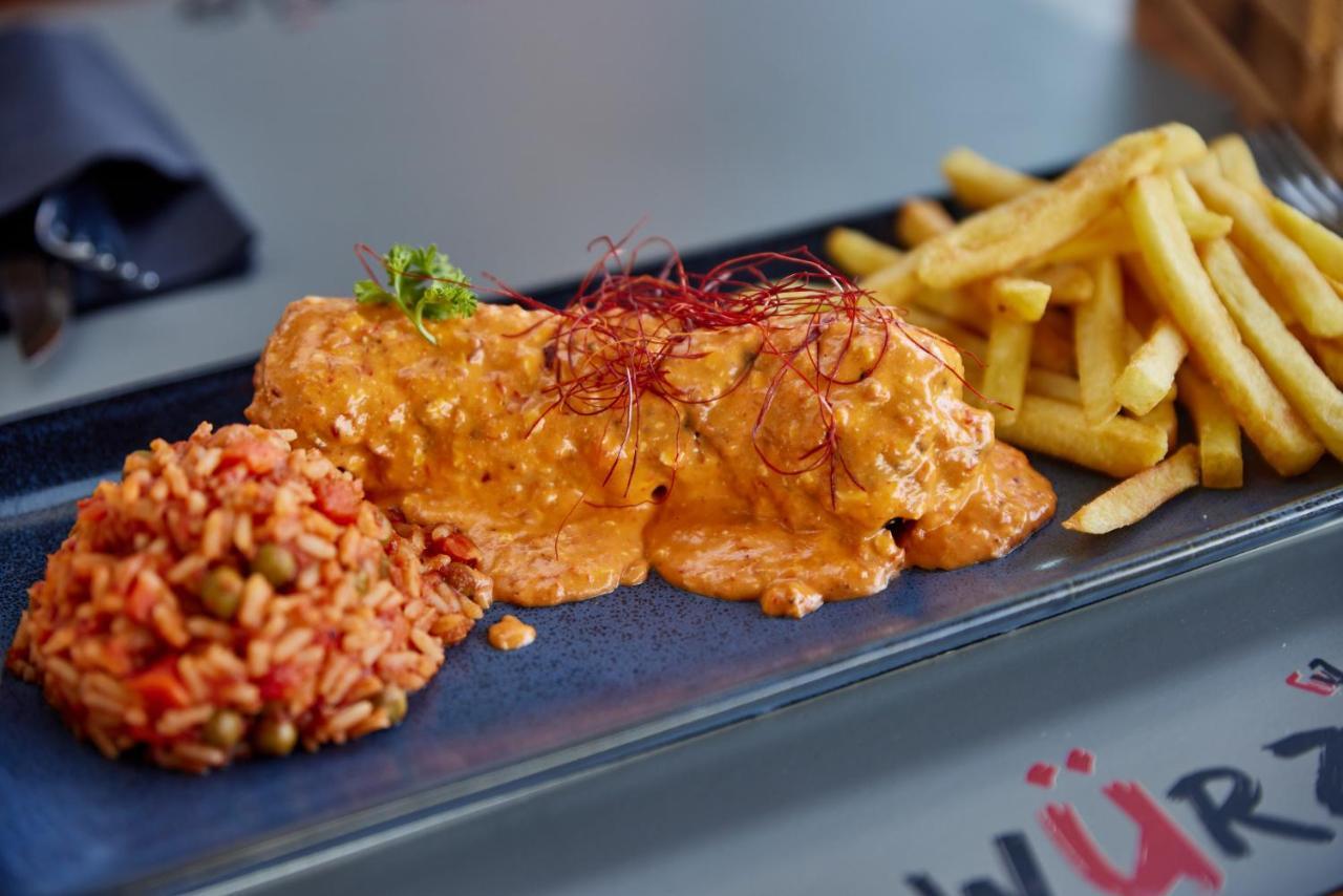 Hotel Restaurant Wuerzig In Ürzig Kültér fotó