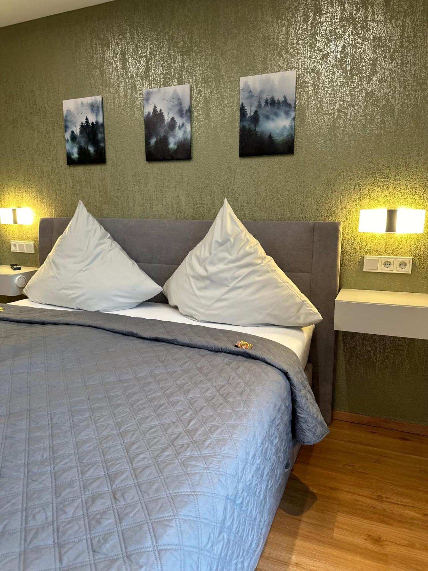 Hotel Restaurant Wuerzig In Ürzig Kültér fotó